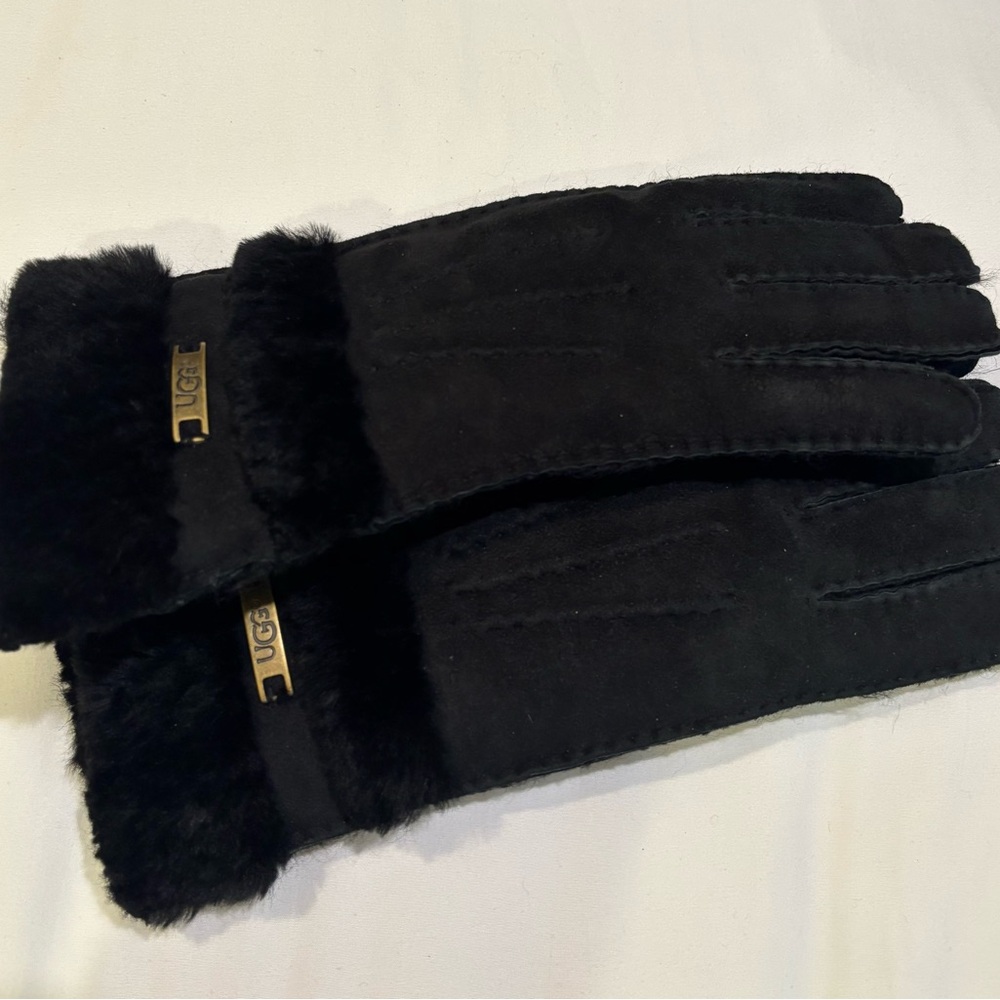 UGG Women's Black Suede Gloves with Fur Trim